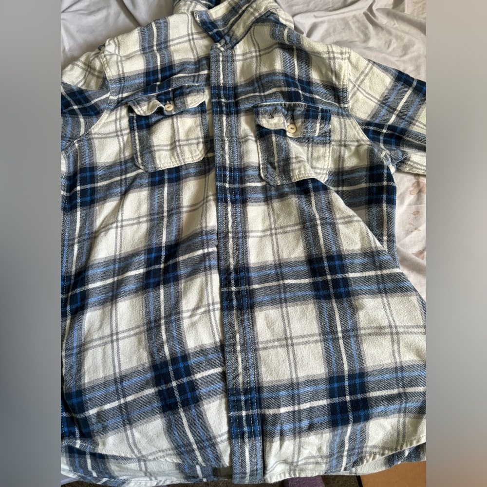 Mena Flannel